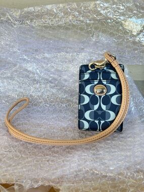 Coach Signature Navy and White Card Holder with Beige Strap